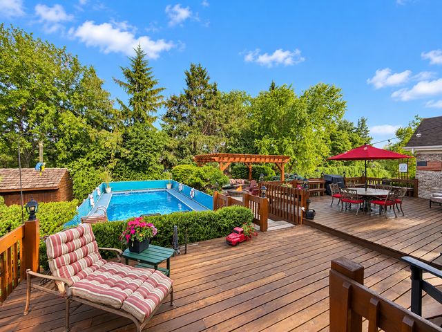 6451 Garfield Ridge Court, Burr Ridge, IL 60527