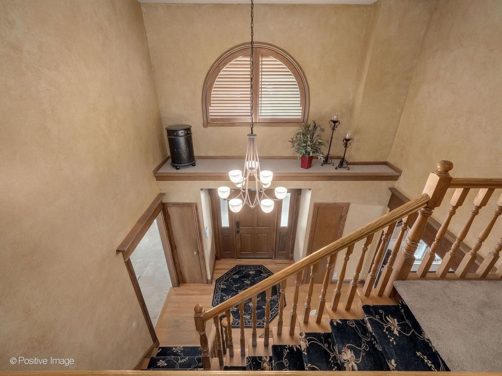 6451 Garfield Ridge Court, Burr Ridge, IL 60527 — photo 3