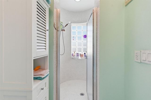 212 CEDARWOOD CIRCLE 212, Seminole, FL 33777