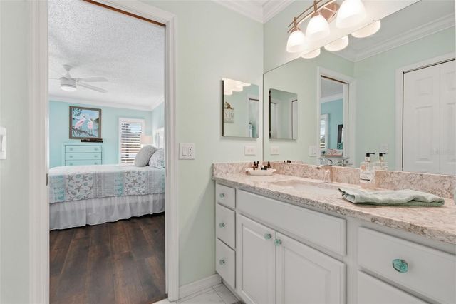 212 CEDARWOOD CIRCLE 212, Seminole, FL 33777