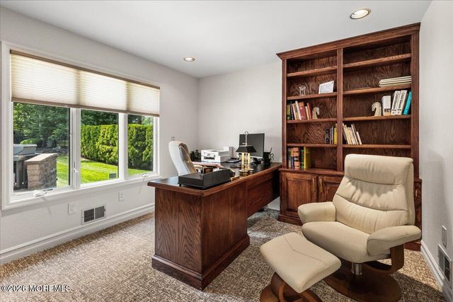 17 Thomas Drive, Manalapan, NJ 07726