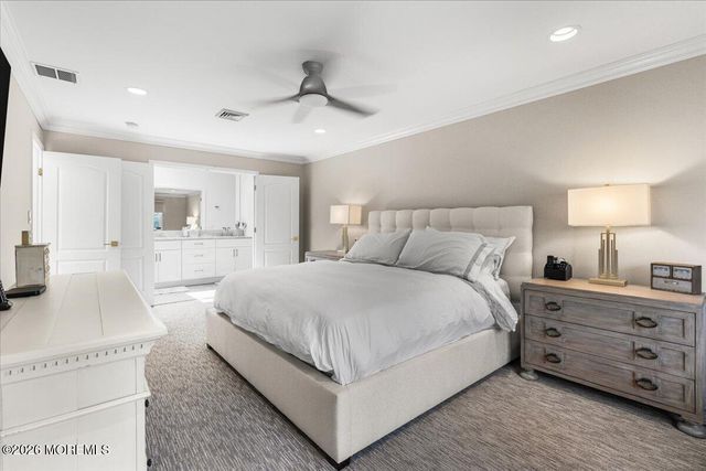 17 Thomas Drive, Manalapan, NJ 07726