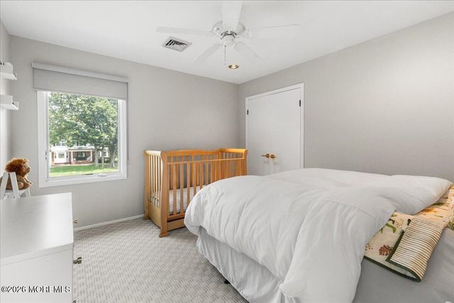 17 Thomas Drive, Manalapan, NJ 07726