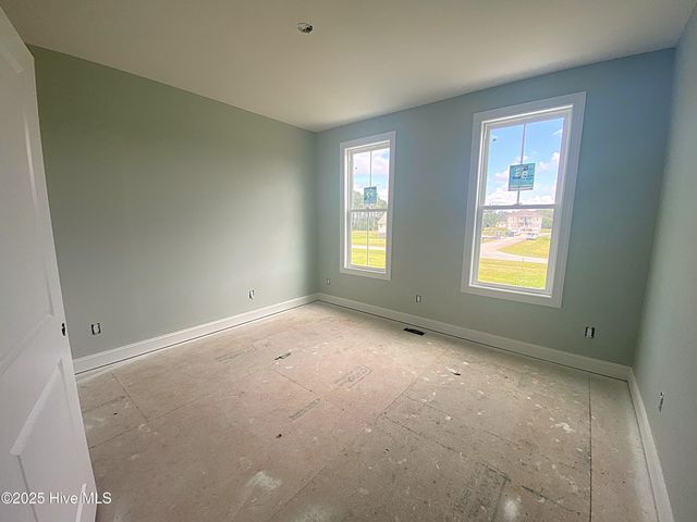 4007 Tarpon Drive, Oriental, NC 28571