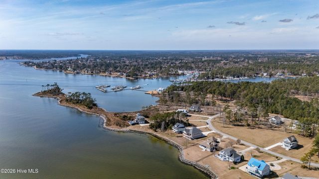 4007 Tarpon Drive, Oriental, NC 28571