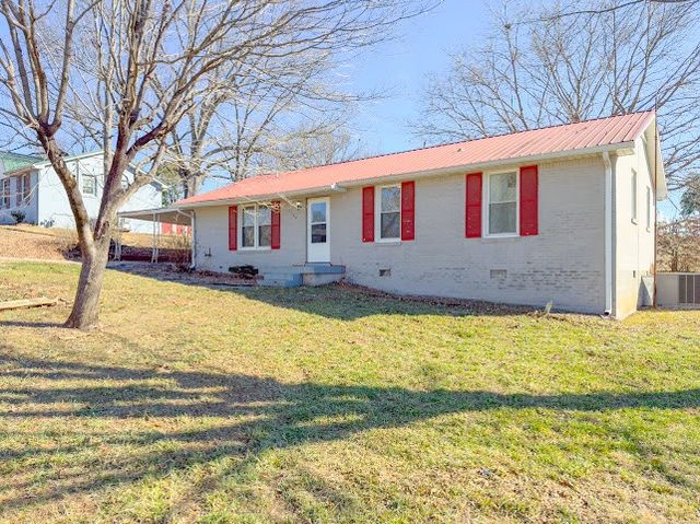 1704 Walnut Ave, Lawrenceburg, TN 38464