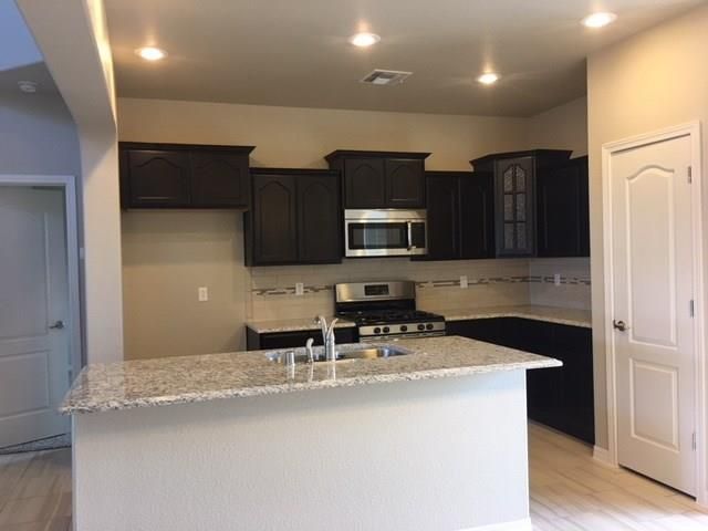 7536 Wolf Creek Drive, El Paso, TX 79911