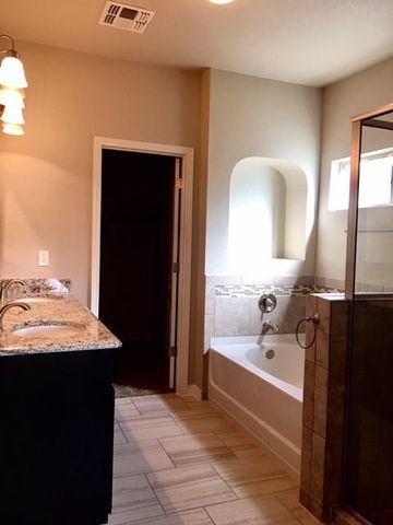 7536 Wolf Creek Drive, El Paso, TX 79911