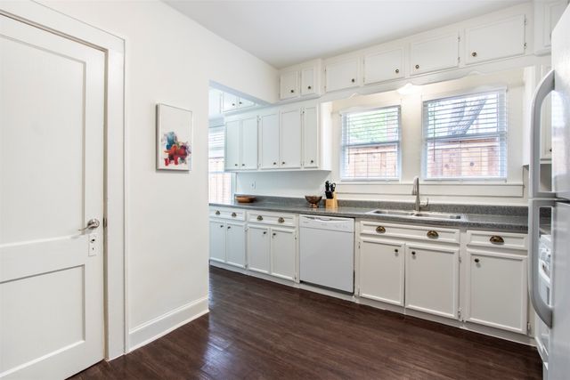 621 N Carroll Avenue, Dallas, TX 75246