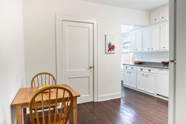 621 N Carroll Avenue, Dallas, TX 75246