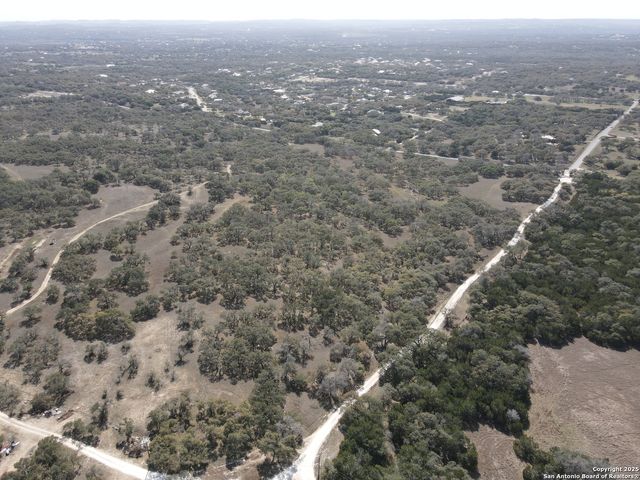 346 ammann, Boerne, TX 78015