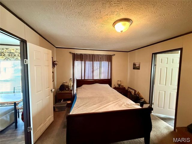 106 W Railroad Street, Gideon, MO 63848