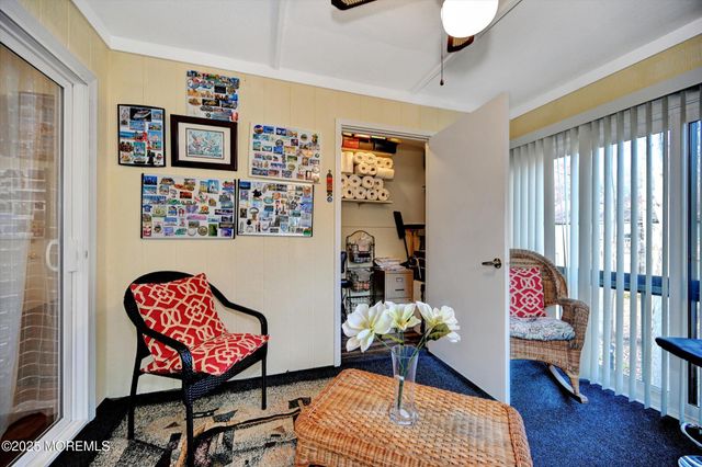 131 Amberly Drive J, Manalapan, NJ 07726