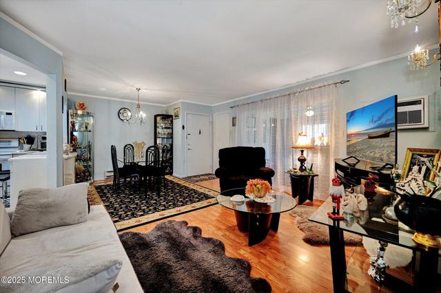 131 Amberly Drive J, Manalapan, NJ 07726