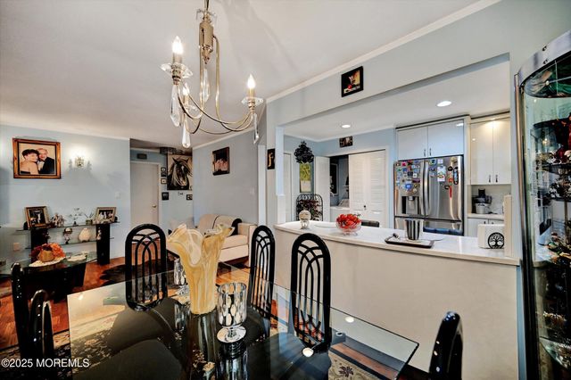 131 Amberly Drive J, Manalapan, NJ 07726