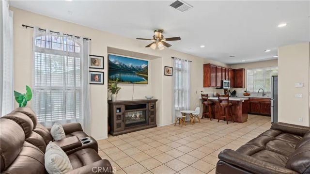 832 Laffey Lane, El Cajon, CA 92021