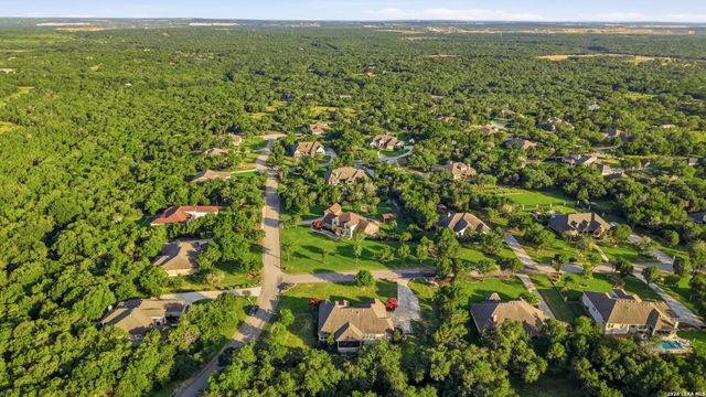 10819 Meadow Link, New Braunfels, TX 78132