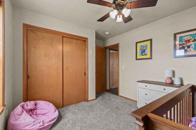 601 DEBRUIN ROAD, Combined Locks, WI 54113