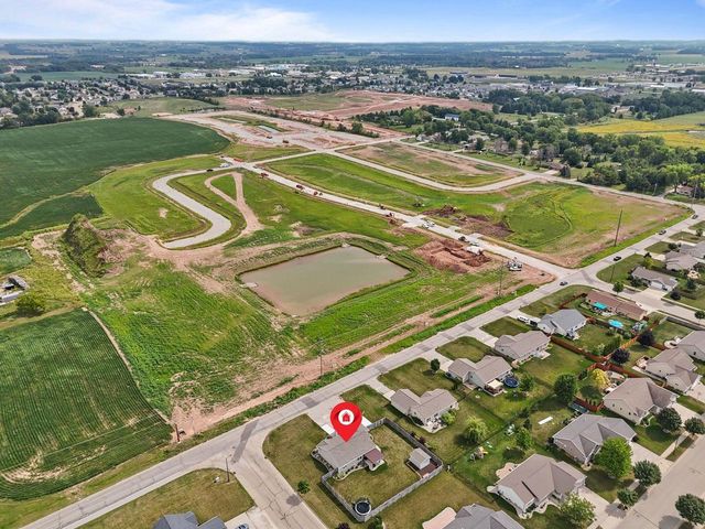 601 DEBRUIN ROAD, Combined Locks, WI 54113