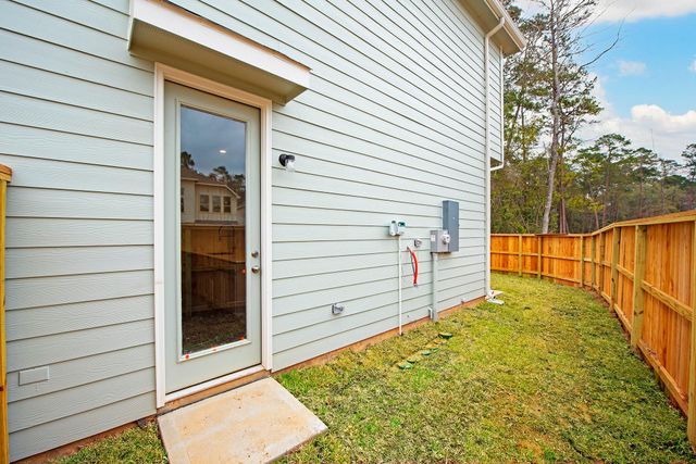 585 Dry Fork Lane, Conroe, TX 77304