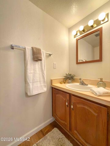 2741 W Camino Llano, Tucson, AZ 85742