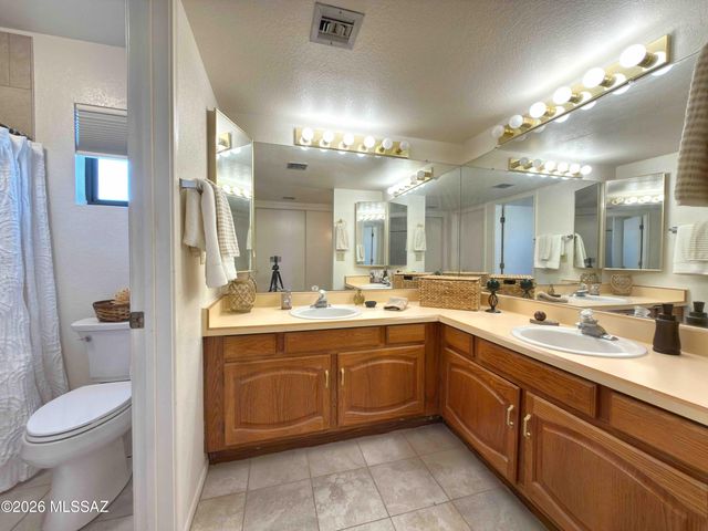 2741 W Camino Llano, Tucson, AZ 85742