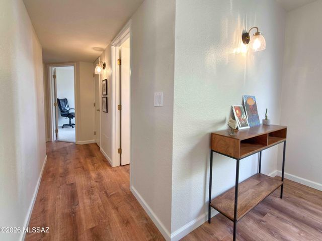 2741 W Camino Llano, Tucson, AZ 85742