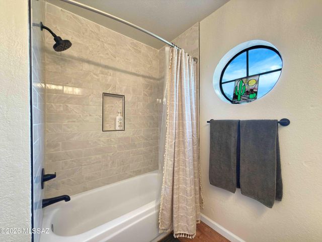 2741 W Camino Llano, Tucson, AZ 85742