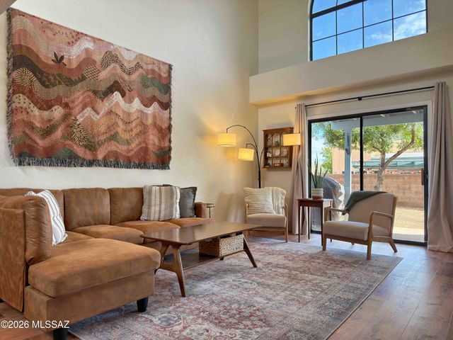 2741 W Camino Llano, Tucson, AZ 85742