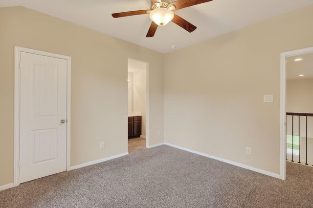 13302 Hidden Valley Drive, Montgomery, TX 77356