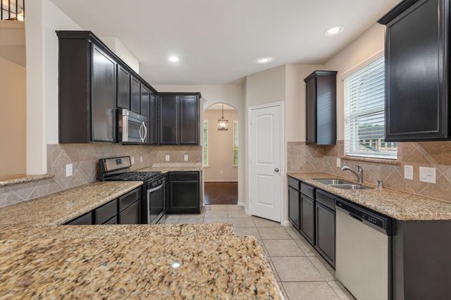 13302 Hidden Valley Drive, Montgomery, TX 77356