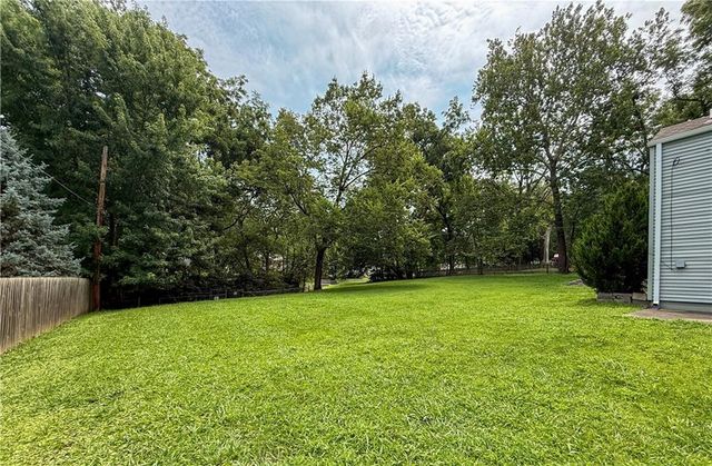 6127 Terrydale Street, Merriam, KS 66202