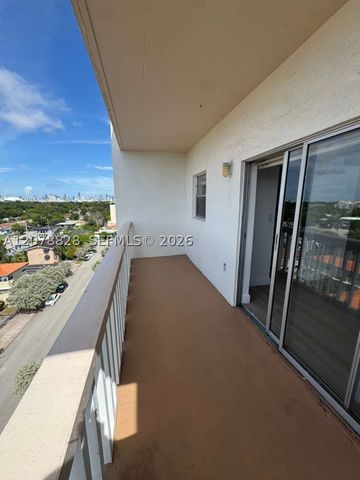 22 Salamanca Ave 806, Coral Gables, FL 33134