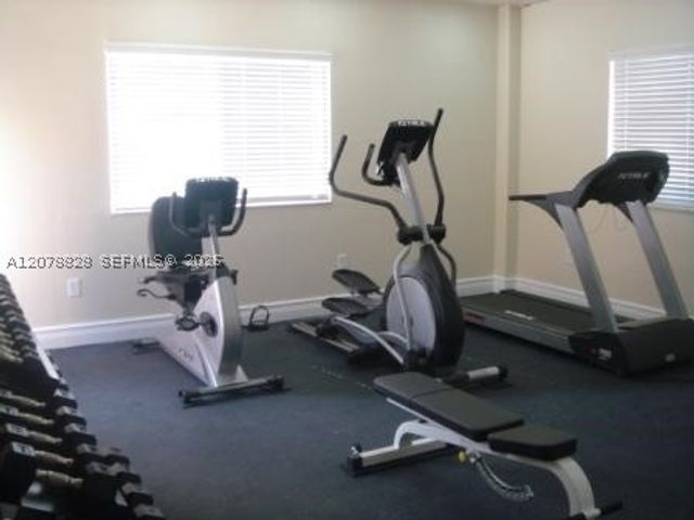 22 Salamanca Ave 806, Coral Gables, FL 33134