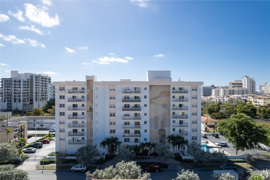 22 Salamanca Ave 806, Coral Gables, FL 33134
