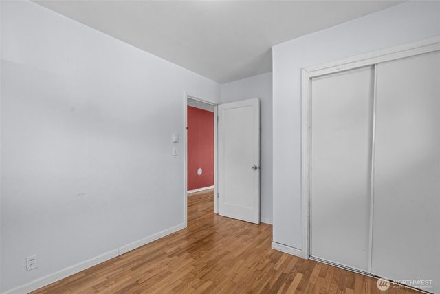 264 Taylor Ave NW, Renton, WA 98057