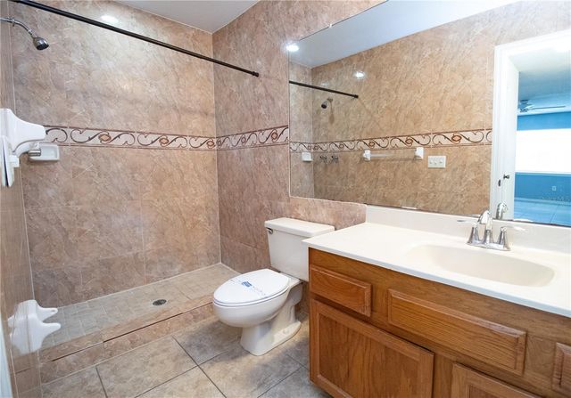 2304 CLUBSIDE DRIVE 2304, Longwood, FL 32779