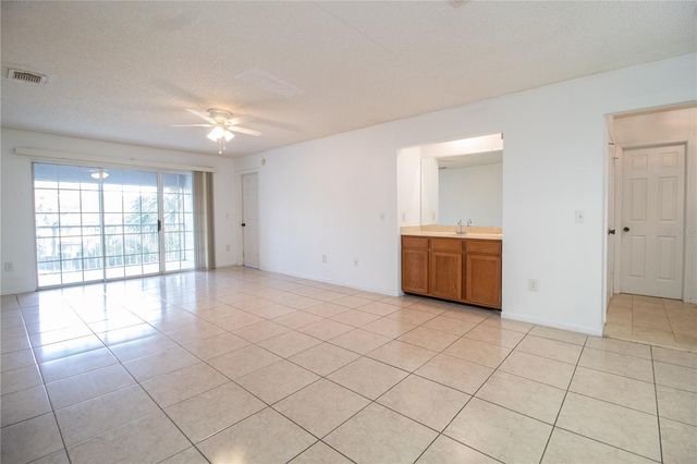 2304 CLUBSIDE DRIVE 2304, Longwood, FL 32779