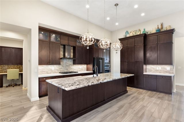 10179 Emerald Sunset Court, Las Vegas, NV 89148