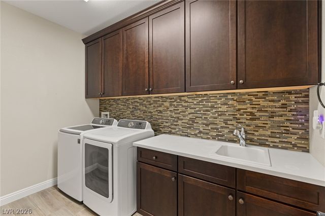 10179 Emerald Sunset Court, Las Vegas, NV 89148