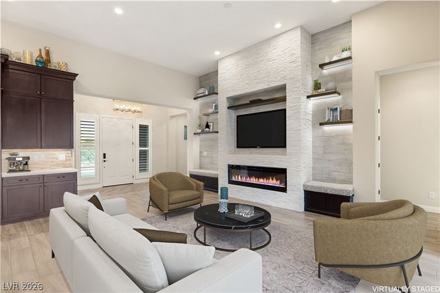 10179 Emerald Sunset Court, Las Vegas, NV 89148