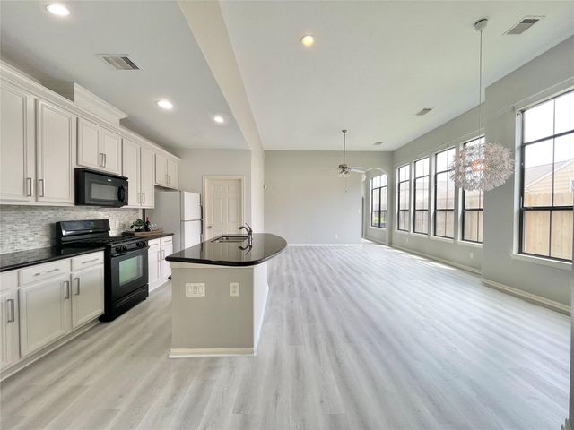 3625 Standing Rock Drive, Spring, TX 77386