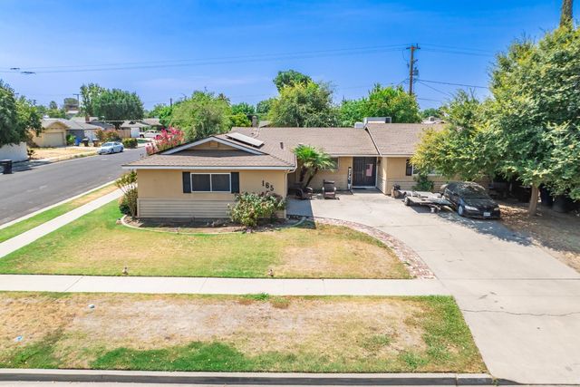 165 W Magnolia Avenue, Hanford, CA 93230