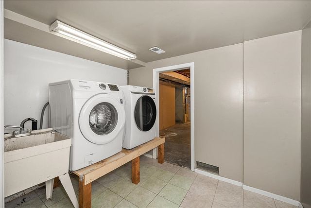 929 E 19th Ave, Spokane, WA 99203