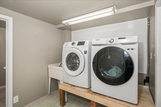 929 E 19th Ave, Spokane, WA 99203