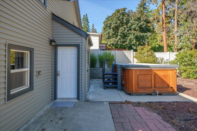 929 E 19th Ave, Spokane, WA 99203