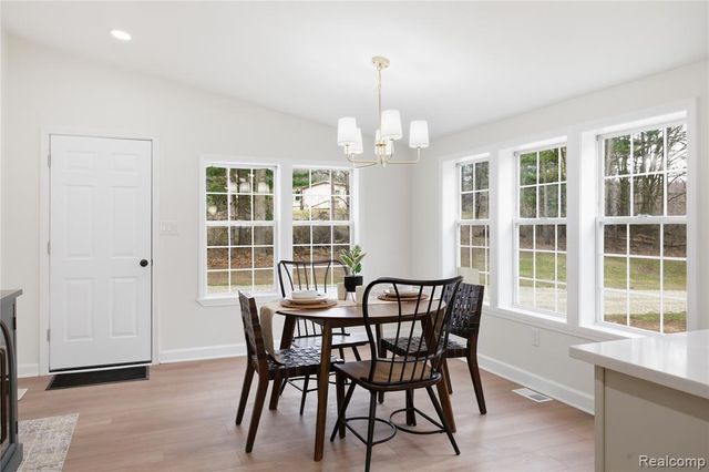 5350 List Road, Grass Lake, MI 49240