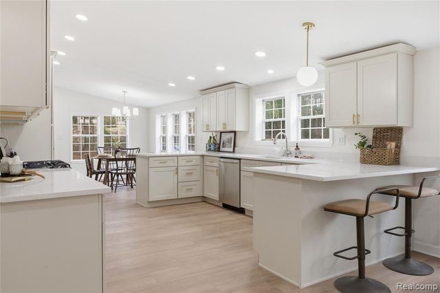 5350 List Road, Grass Lake, MI 49240