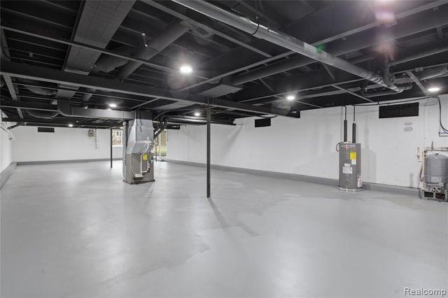 5350 List Road, Grass Lake, MI 49240