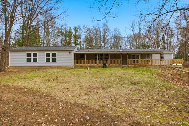 5350 List Road, Grass Lake, MI 49240